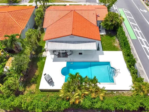 2195 SW 25th Terrace Miami FL 33133