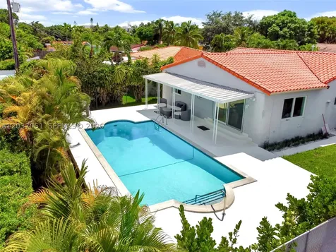 2195 SW 25th Terrace Miami FL 33133