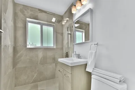 2195 SW 25th Terrace Miami FL 33133