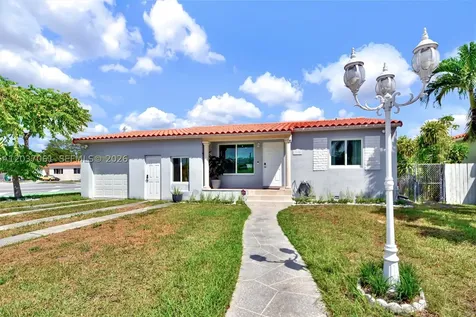 2195 SW 25th Terrace Miami FL 33133