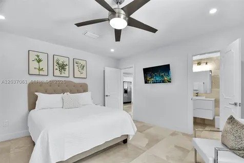 2195 SW 25th Terrace Miami FL 33133