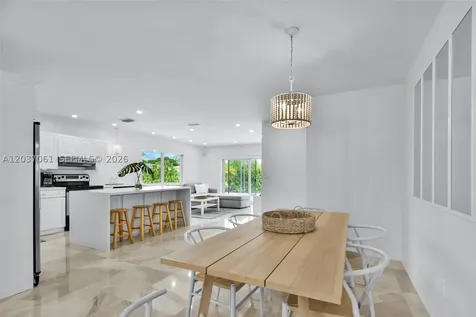2195 SW 25th Terrace Miami FL 33133