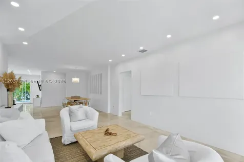 2195 SW 25th Terrace Miami FL 33133