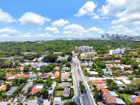 2195 SW 25th Terrace Miami FL 33133