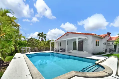 2195 SW 25th Terrace Miami FL 33133