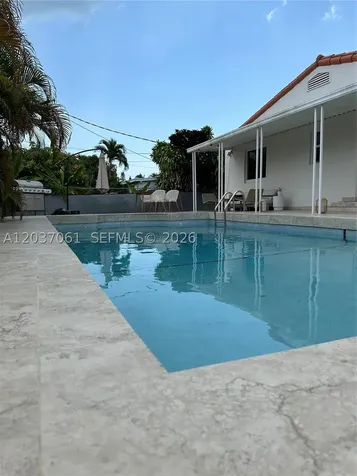 2195 SW 25th Terrace Miami FL 33133