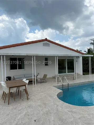 2195 SW 25th Terrace Miami FL 33133