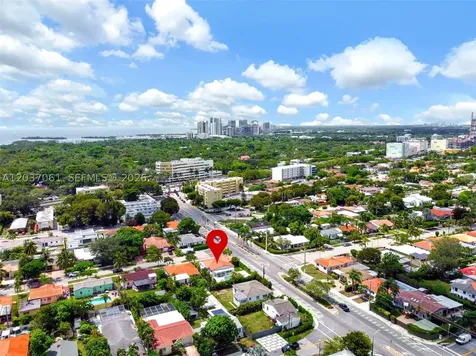 2195 SW 25th Terrace Miami FL 33133