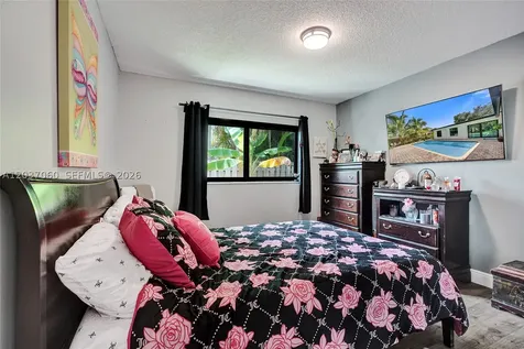 5112 SW 87th Avenue Cooper City FL 33328