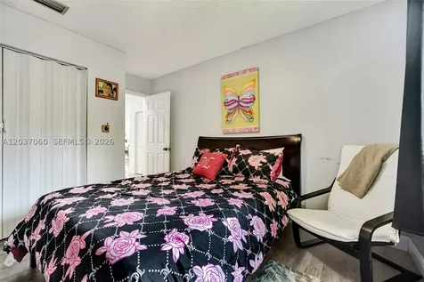 5112 SW 87th Avenue Cooper City FL 33328