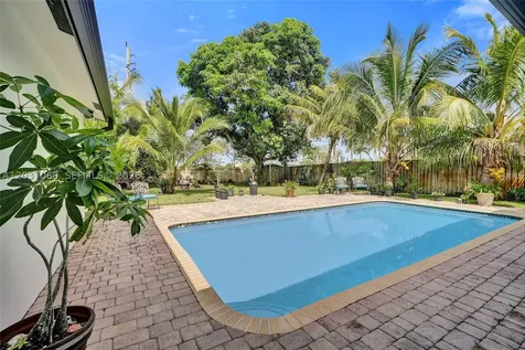 5112 SW 87th Avenue Cooper City FL 33328