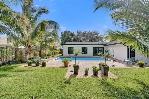 5112 SW 87th Avenue Cooper City FL 33328