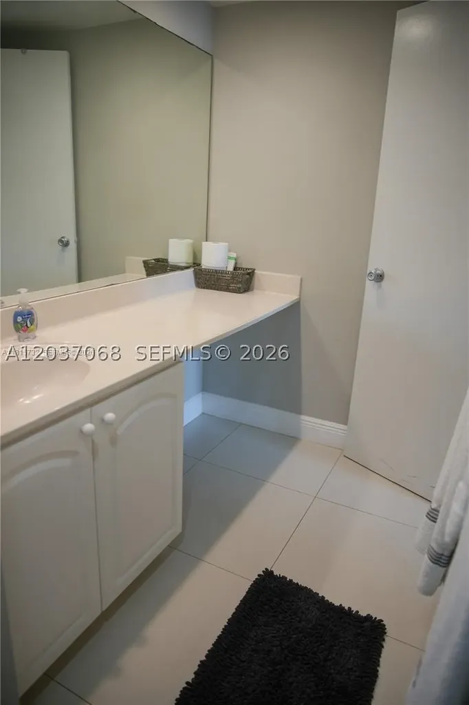 4001 S Ocean Drive Hollywood FL 33019