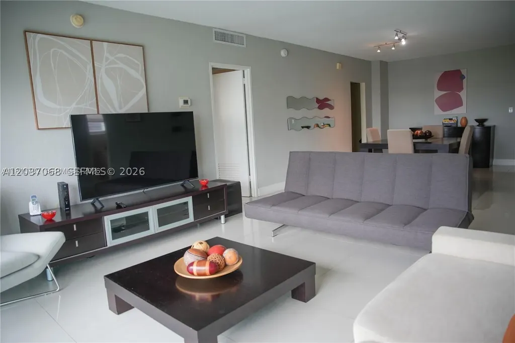 4001 S Ocean Drive Hollywood FL 33019