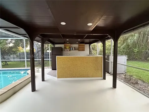 2134 SW 99th Avenue Miami FL 33165