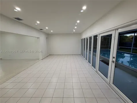 2134 SW 99th Avenue Miami FL 33165