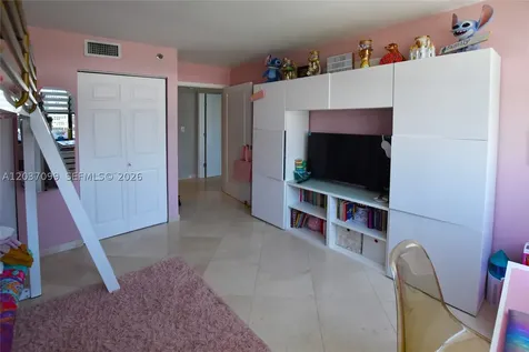 540 Brickell Key Drive Miami FL 33131