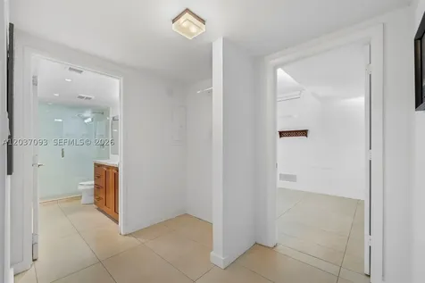181 Crandon Boulevard Key Biscayne FL 33149