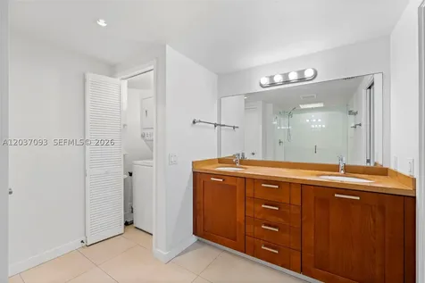 181 Crandon Boulevard Key Biscayne FL 33149