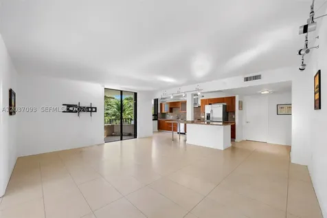181 Crandon Boulevard Key Biscayne FL 33149