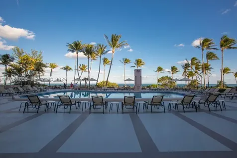 181 Crandon Boulevard Key Biscayne FL 33149