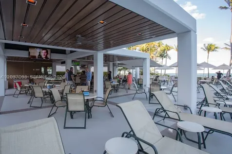 181 Crandon Boulevard Key Biscayne FL 33149