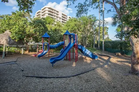 181 Crandon Boulevard Key Biscayne FL 33149