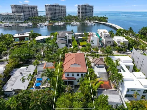 1803 S Bayshore Lane Miami FL 33133