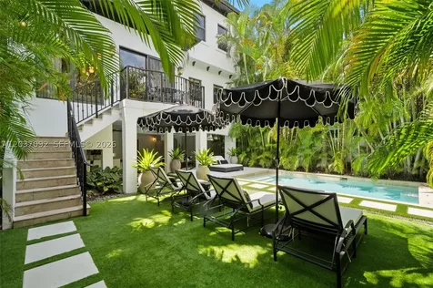 1803 S Bayshore Lane Miami FL 33133