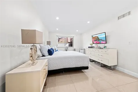 7851 Miller Drive Miami FL 33155