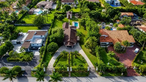 300 SW 123rd Avenue Miami FL 33184