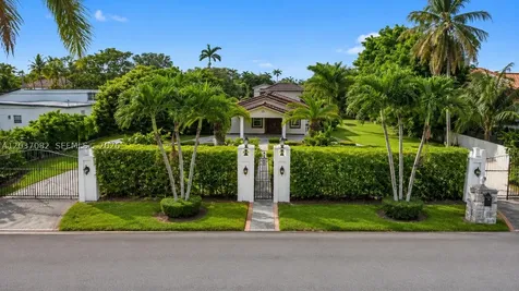 300 SW 123rd Avenue Miami FL 33184