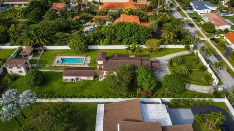 300 SW 123rd Avenue Miami FL 33184