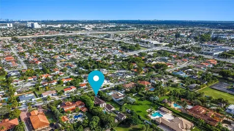 300 SW 123rd Avenue Miami FL 33184