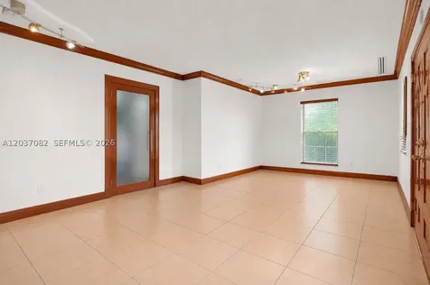 300 SW 123rd Avenue Miami FL 33184