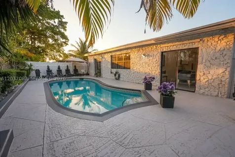 8580 NW 20th Court Sunrise FL 33322