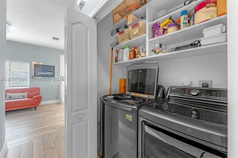 4449 SW 164th Path Miami FL 33185