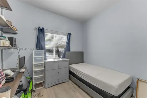 4449 SW 164th Path Miami FL 33185