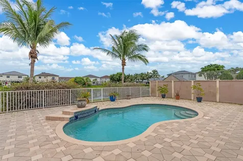 4449 SW 164th Path Miami FL 33185