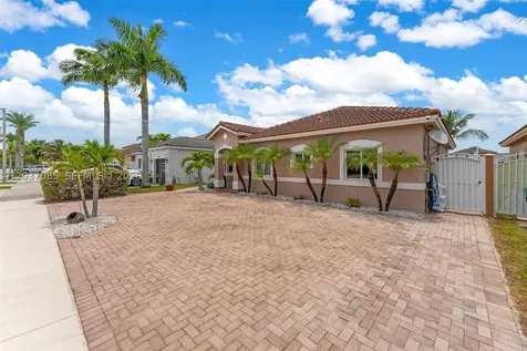 4449 SW 164th Path Miami FL 33185