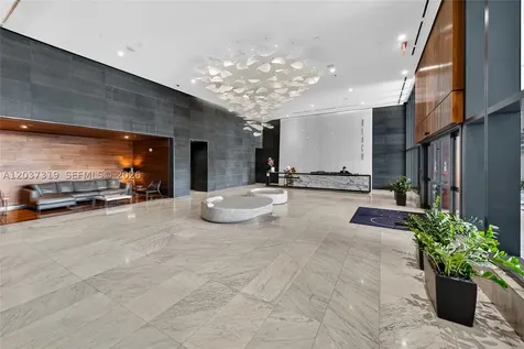 68 SE 6th Street Miami FL 33131