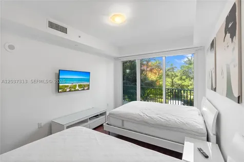 20000 E Country Club Drive Aventura FL 33180