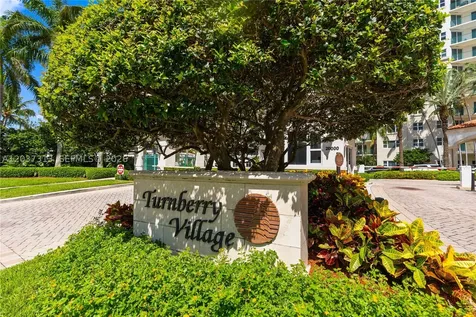 20000 E Country Club Drive Aventura FL 33180