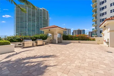 20000 E Country Club Drive Aventura FL 33180
