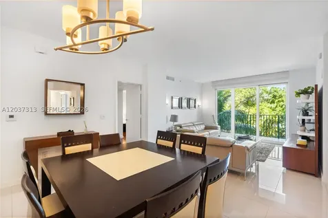 20000 E Country Club Drive Aventura FL 33180