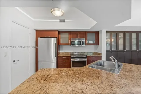 20000 E Country Club Drive Aventura FL 33180