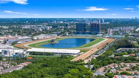20000 E Country Club Drive Aventura FL 33180