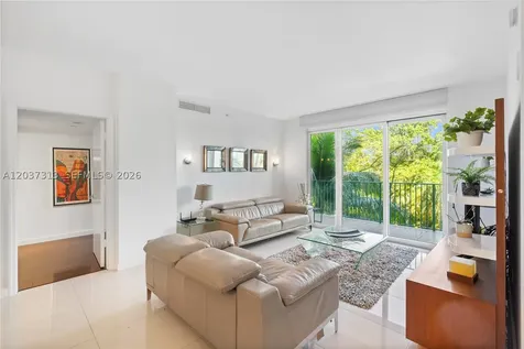 20000 E Country Club Drive Aventura FL 33180
