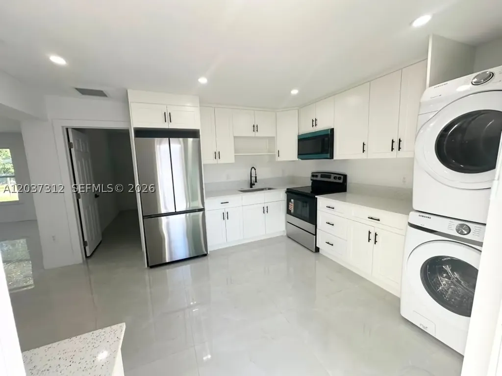 1473 NE 30th Court Pompano Beach FL 33064