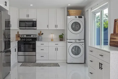 1473 NE 30th Court Pompano Beach FL 33064